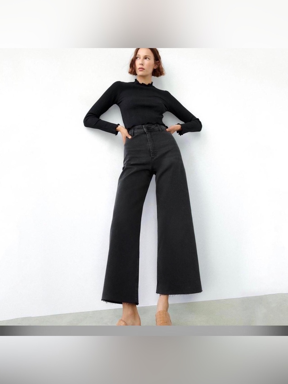 Zara Jeans Womens 4 Marine Straight High Rise Raw Hem Black
